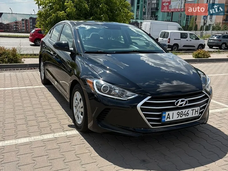 Hyundai Elantra