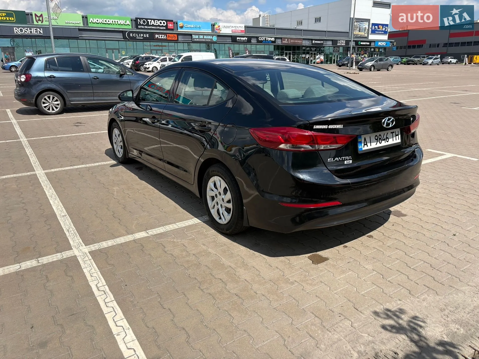 2018 Hyundai Elantra - мініатюра 3