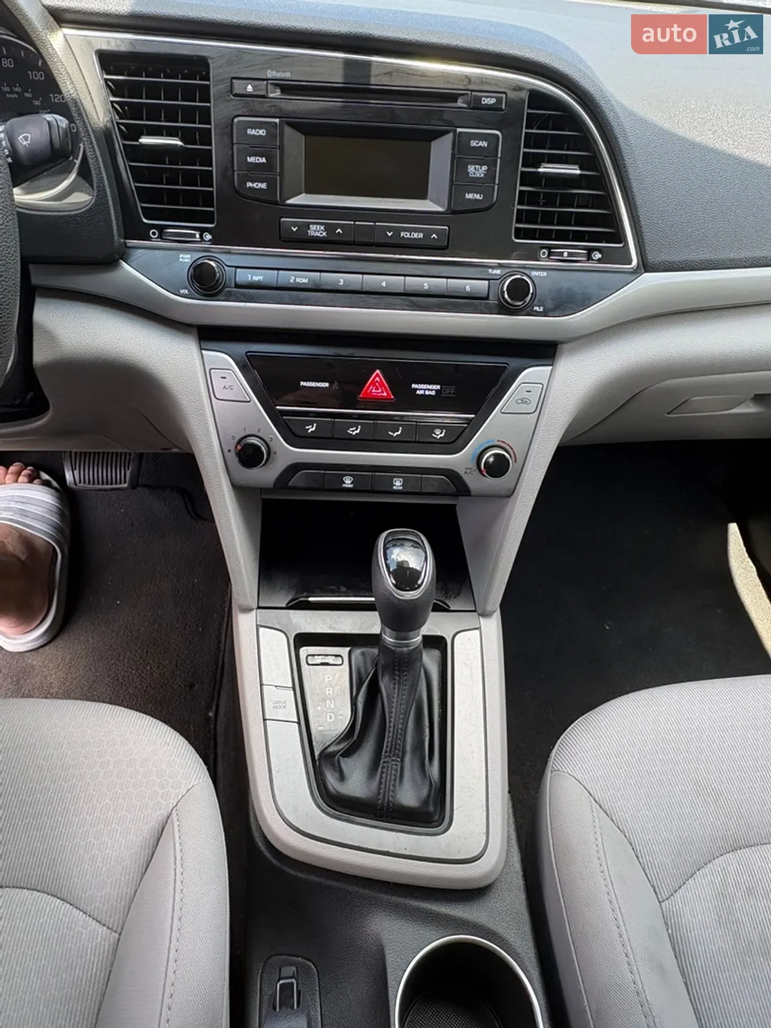 2018 Hyundai Elantra - мініатюра 25
