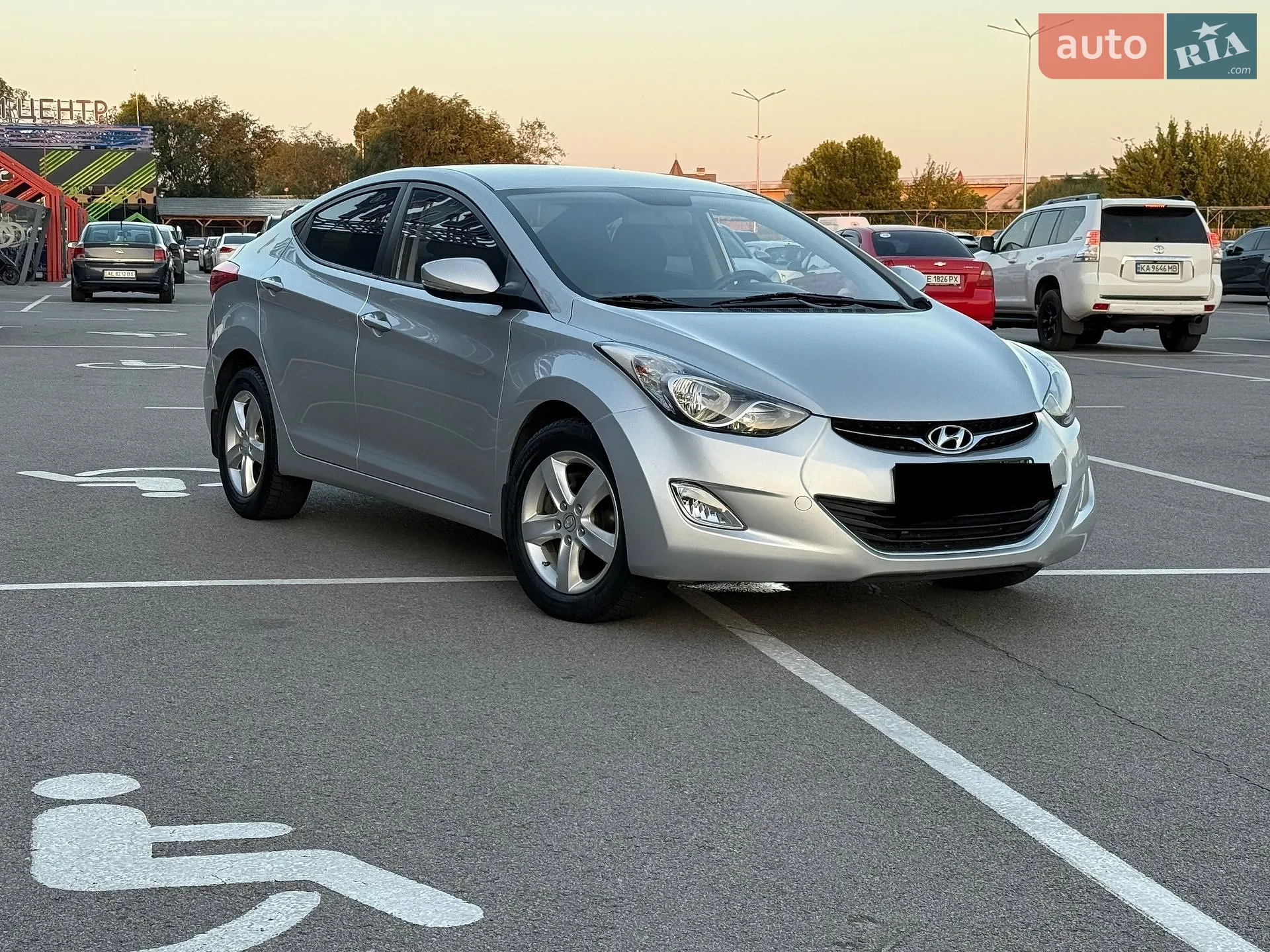 2011 Hyundai Elantra - мініатюра 23