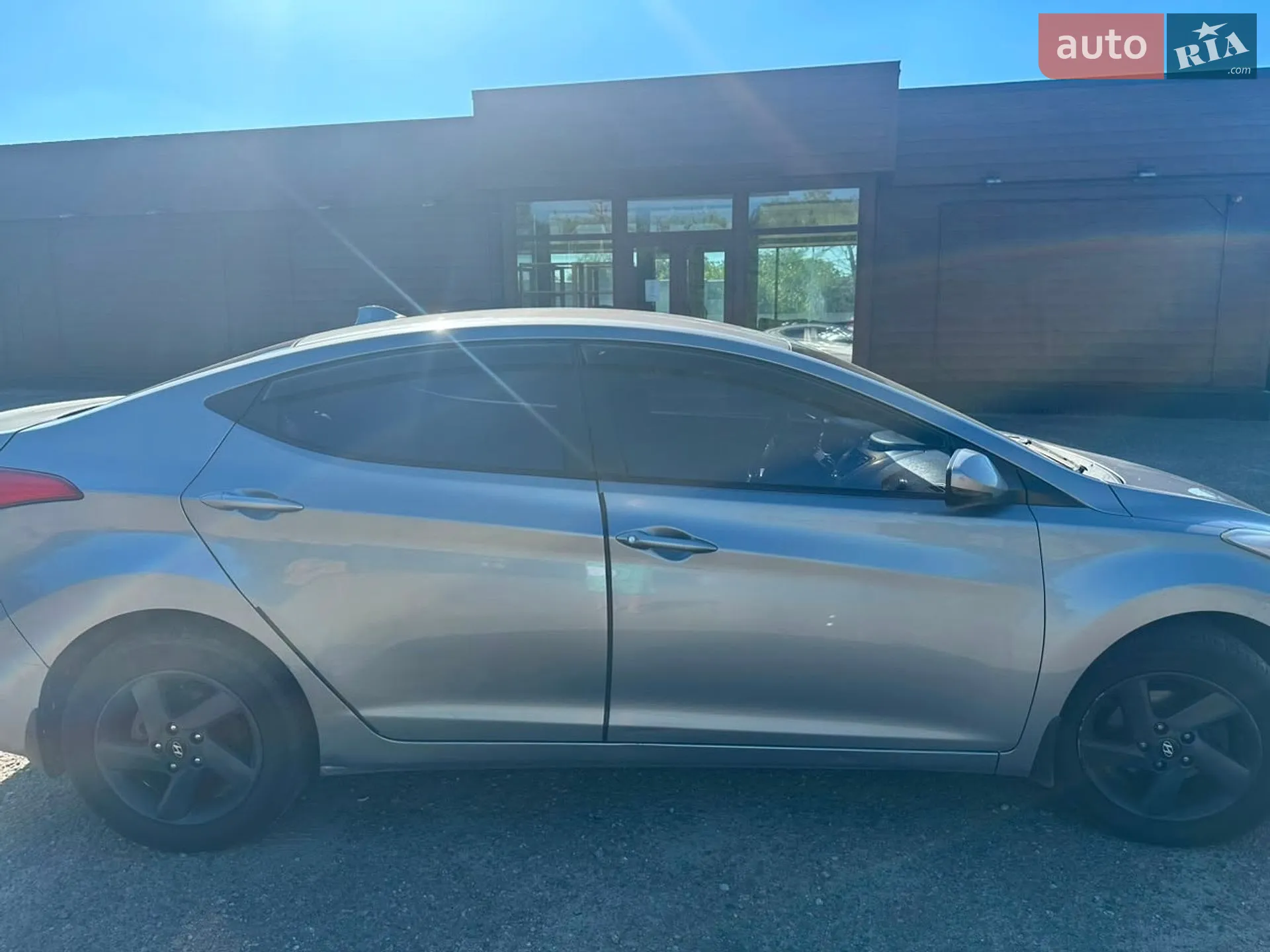 2012 Hyundai Elantra - мініатюра 8