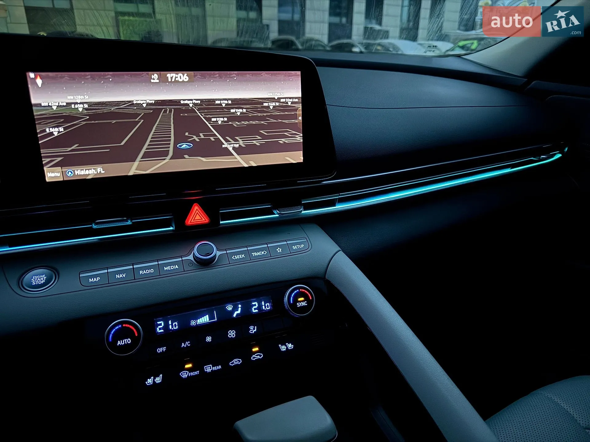 2022 Hyundai Elantra - мініатюра 52