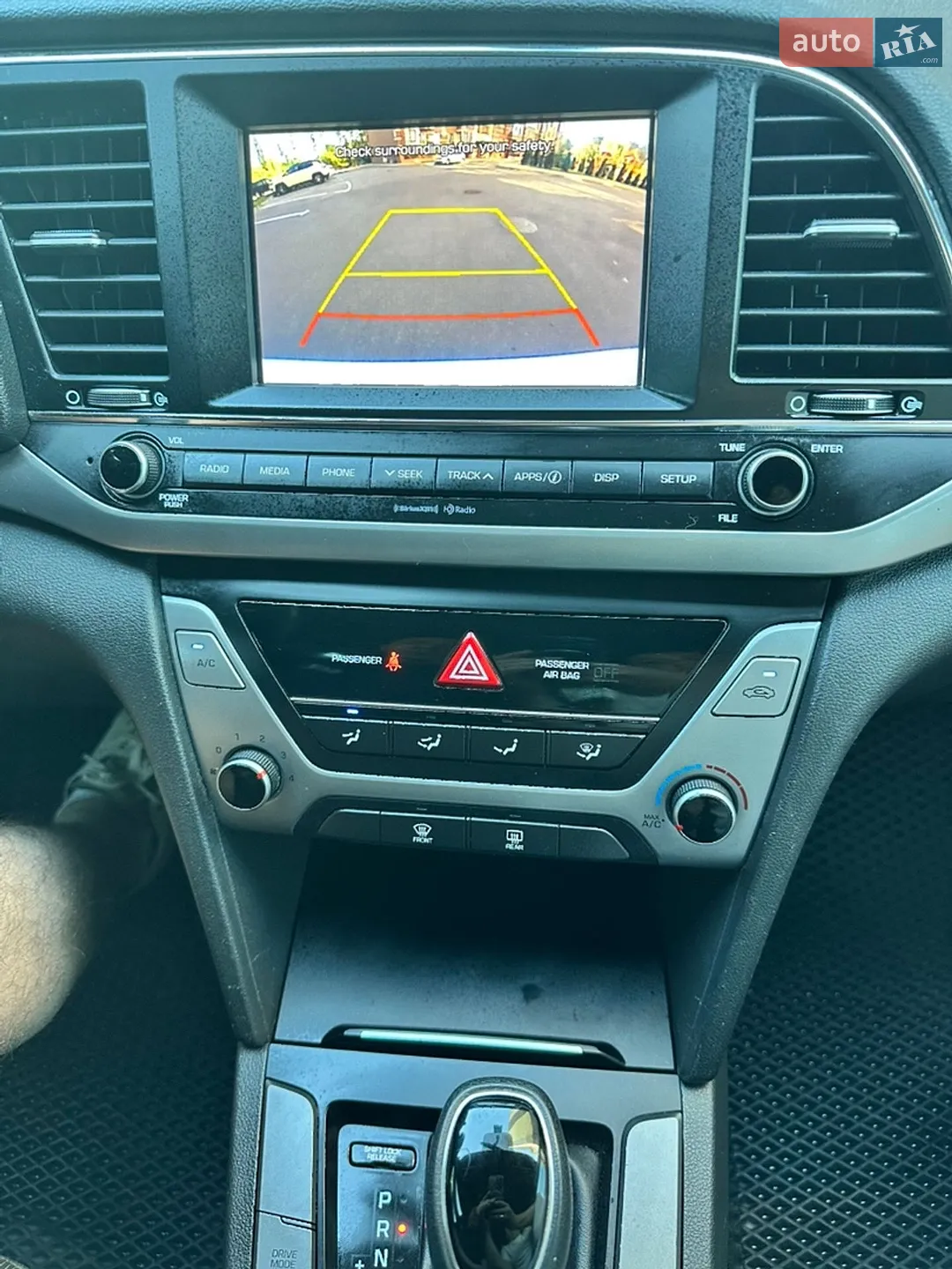 2018 Hyundai Elantra - мініатюра 20