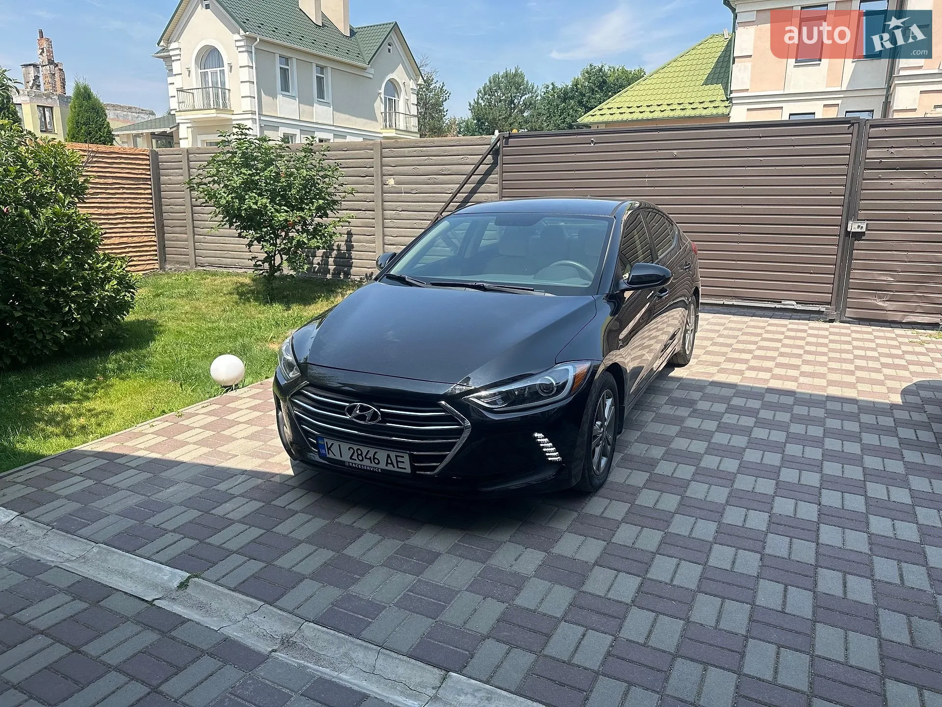 2018 Hyundai Elantra - фото 1