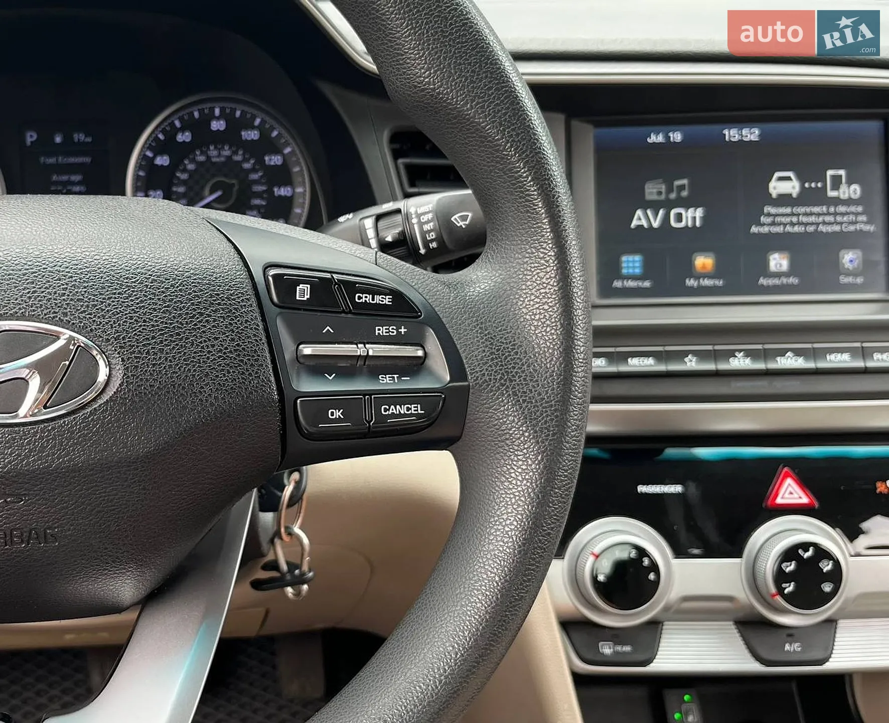 2018 Hyundai Elantra - мініатюра 20