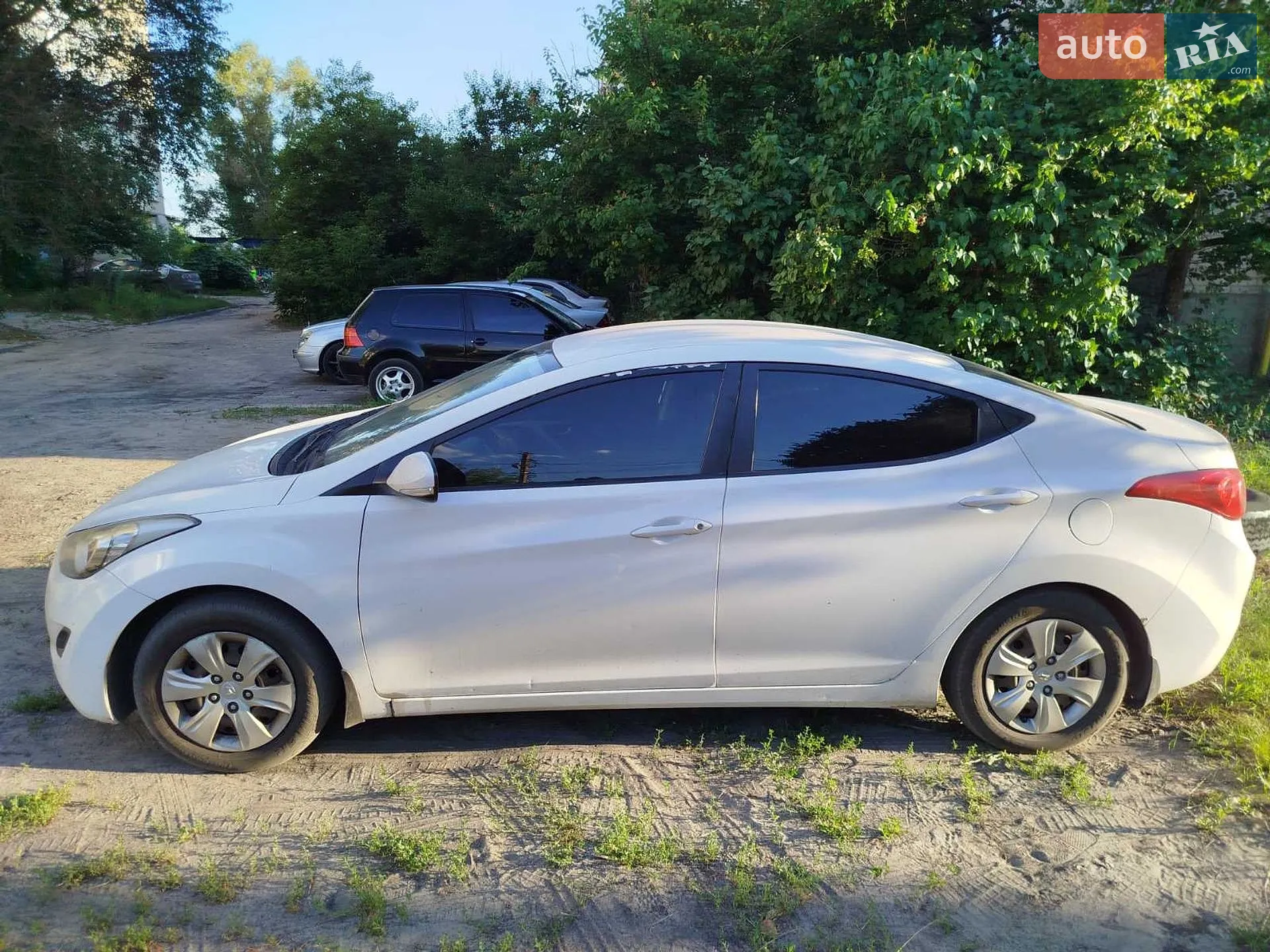 2013 Hyundai Elantra - мініатюра 3