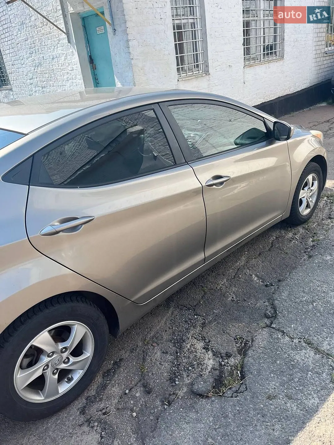 2014 Hyundai Elantra - мініатюра 7