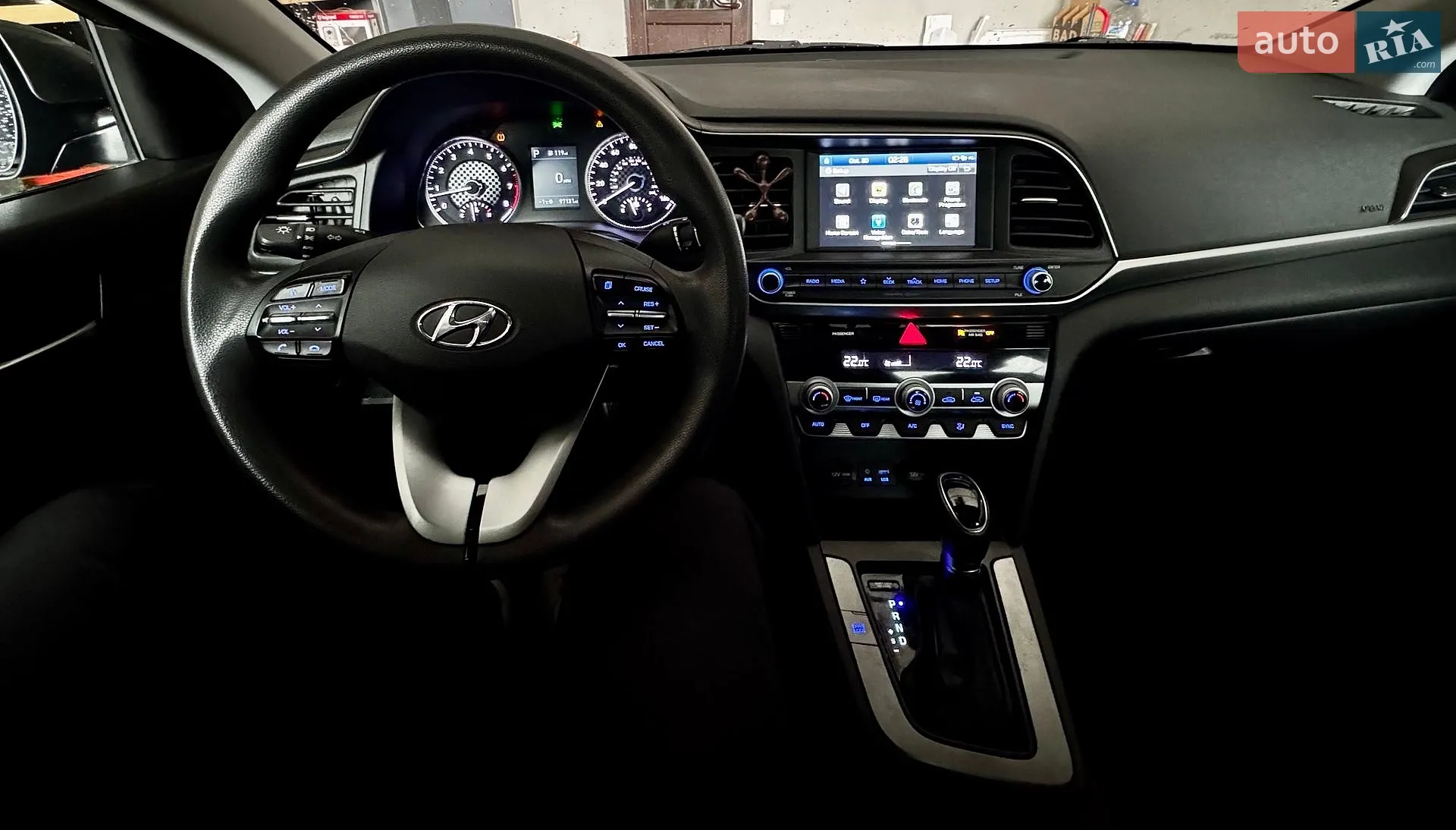 2019 Hyundai Elantra - мініатюра 3