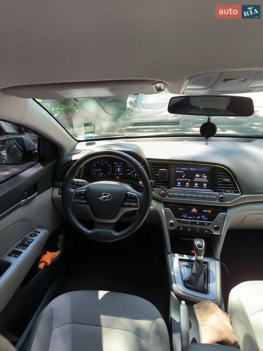 2016 Hyundai Elantra - мініатюра 13