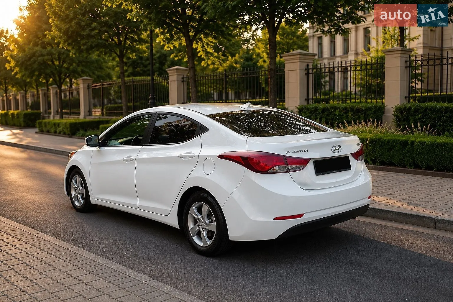 2015 Hyundai Elantra - мініатюра 2