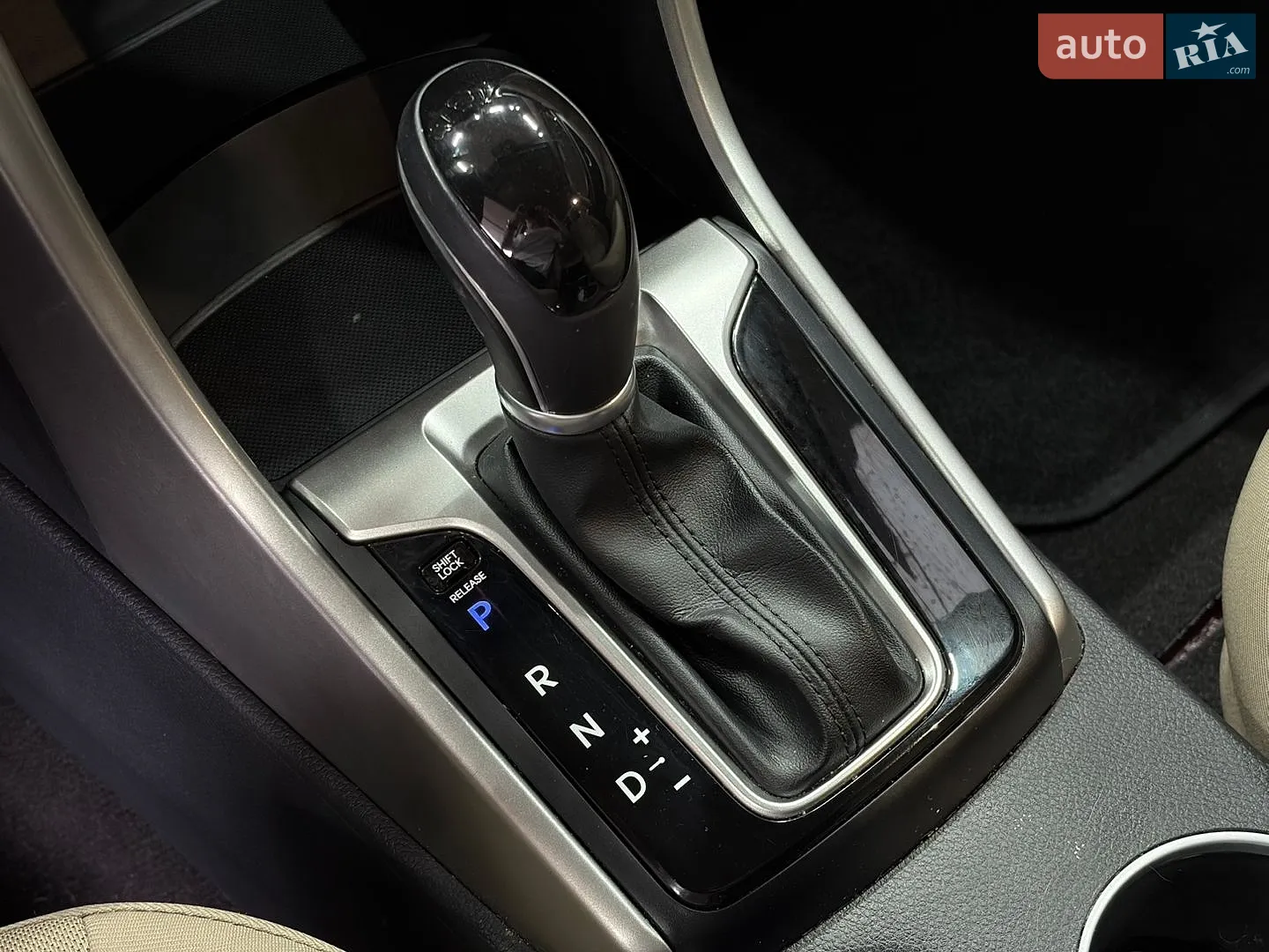 2015 Hyundai Elantra - мініатюра 7