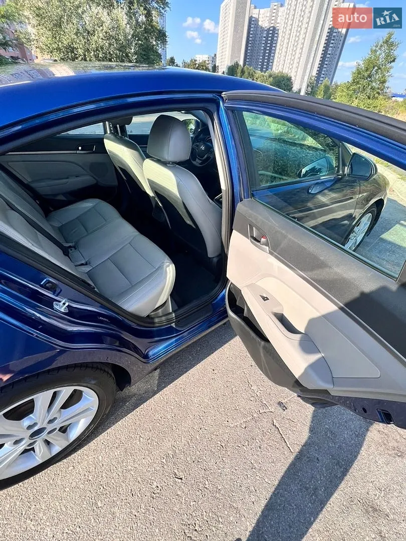 2016 Hyundai Elantra - мініатюра 7