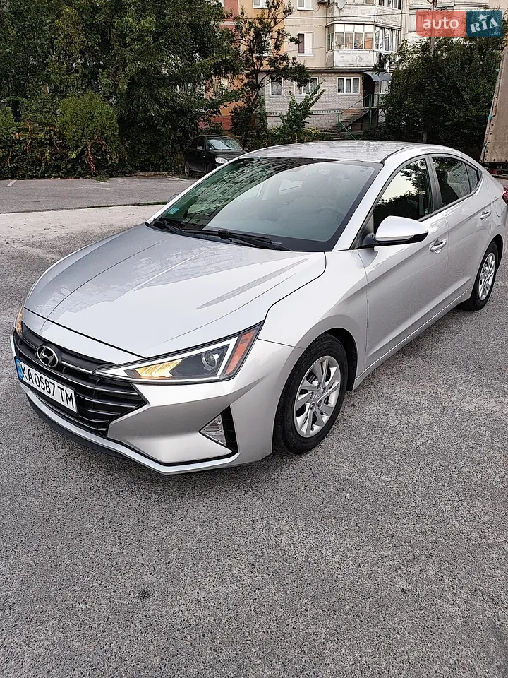 2019 Hyundai Elantra - мініатюра 15
