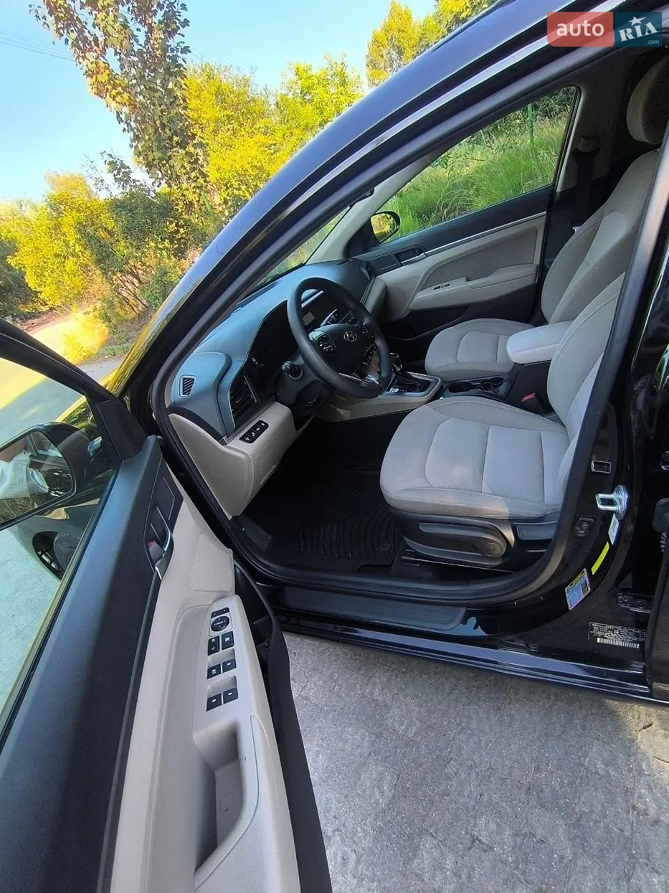 2020 Hyundai Elantra - мініатюра 4