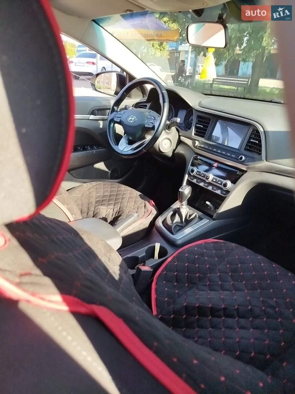2019 Hyundai Elantra - мініатюра 5