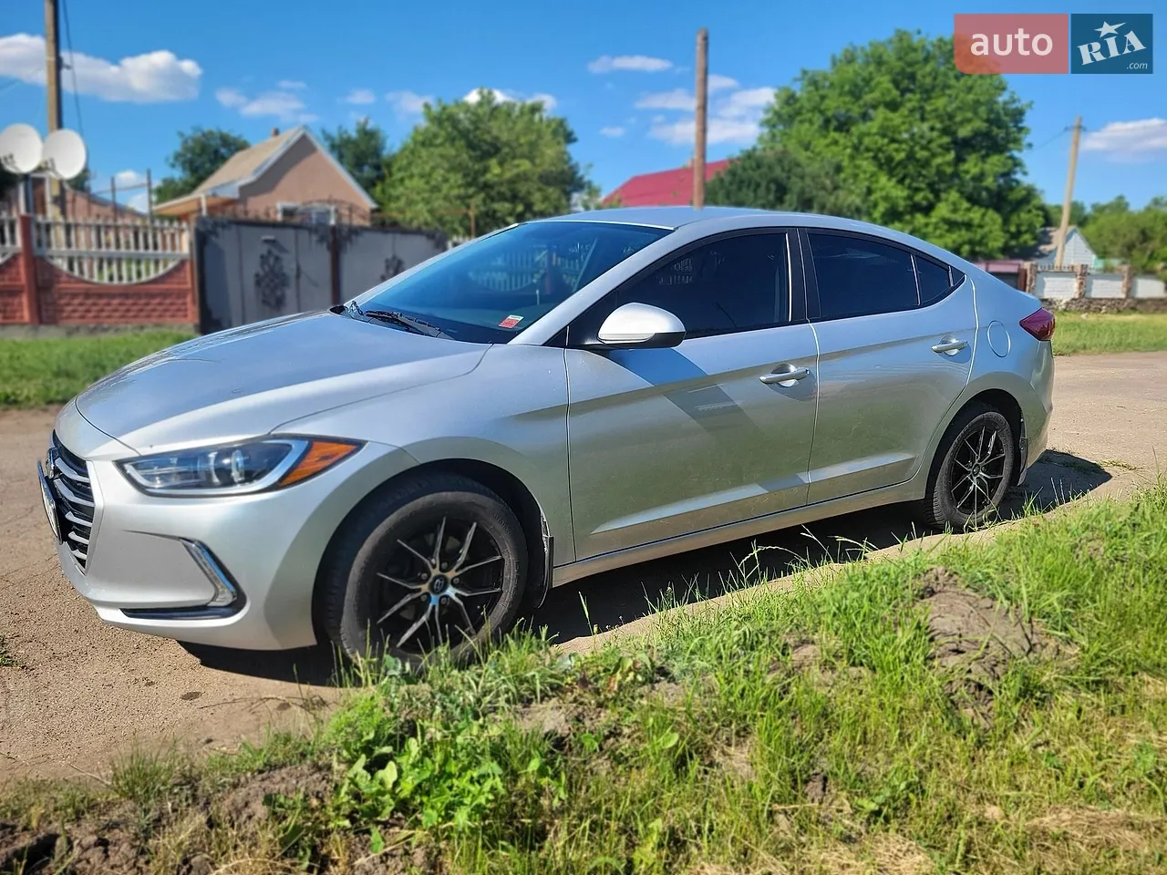 2016 Hyundai Elantra - мініатюра 15