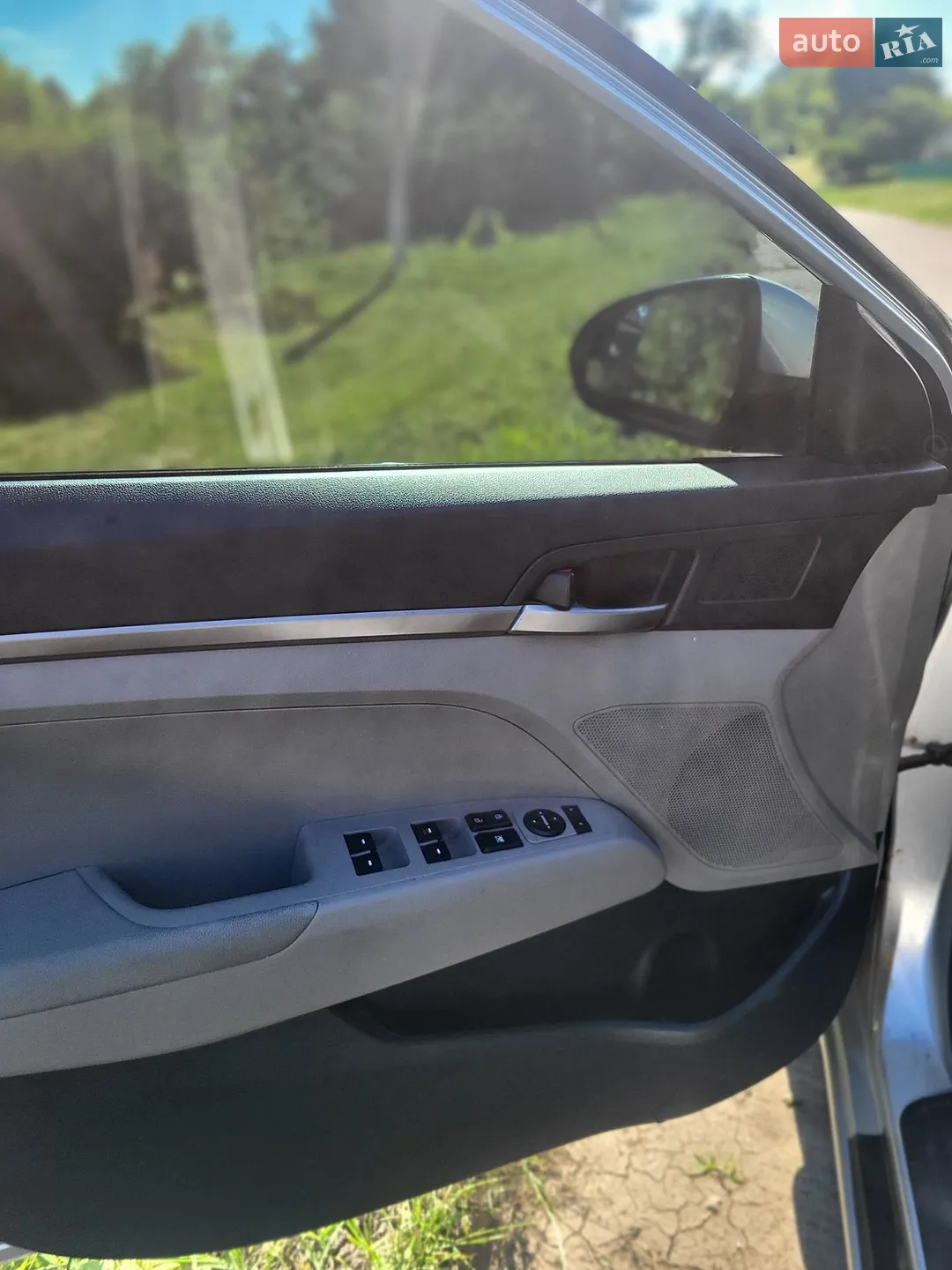 2016 Hyundai Elantra - мініатюра 5