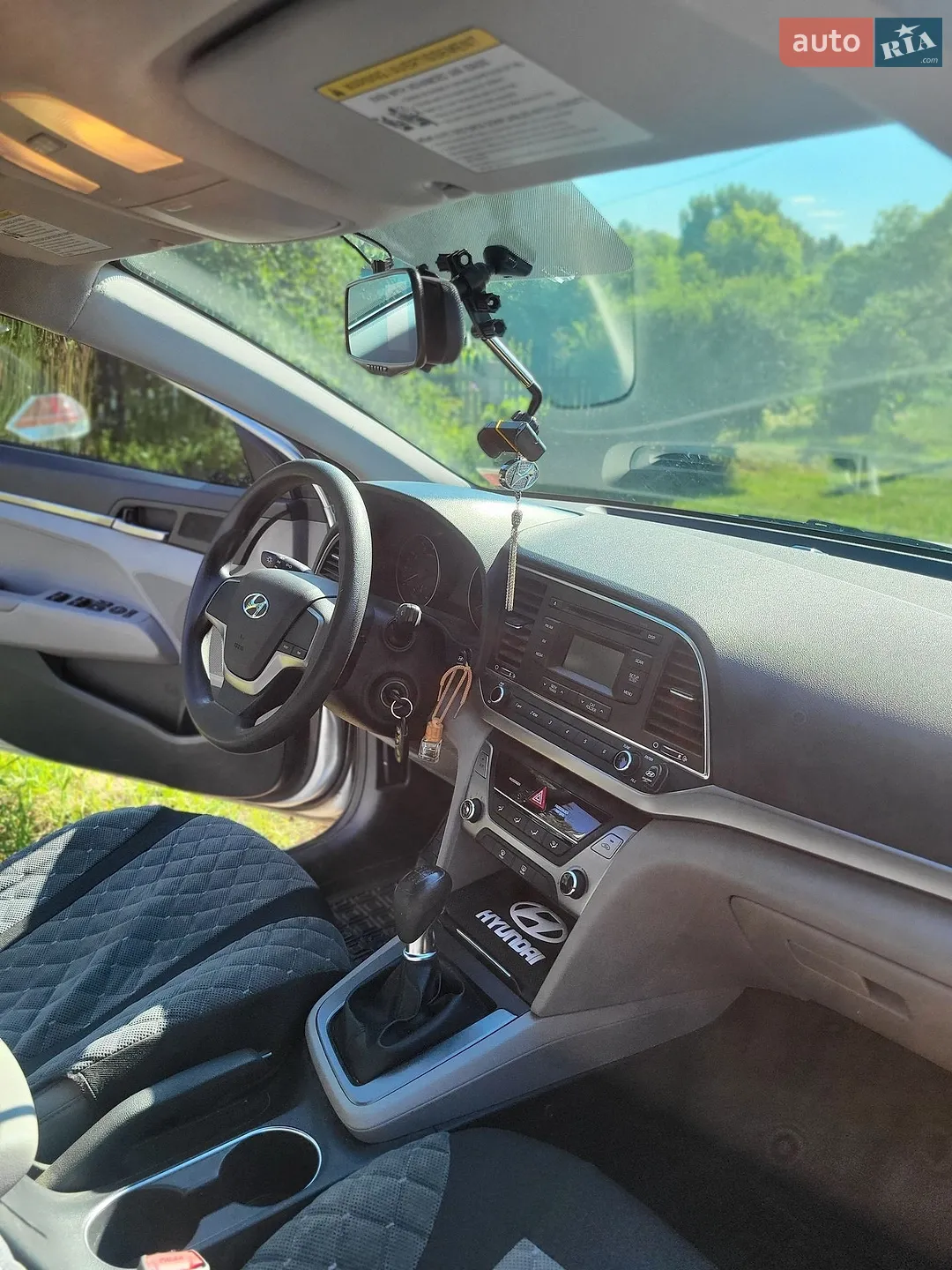 2016 Hyundai Elantra - мініатюра 9