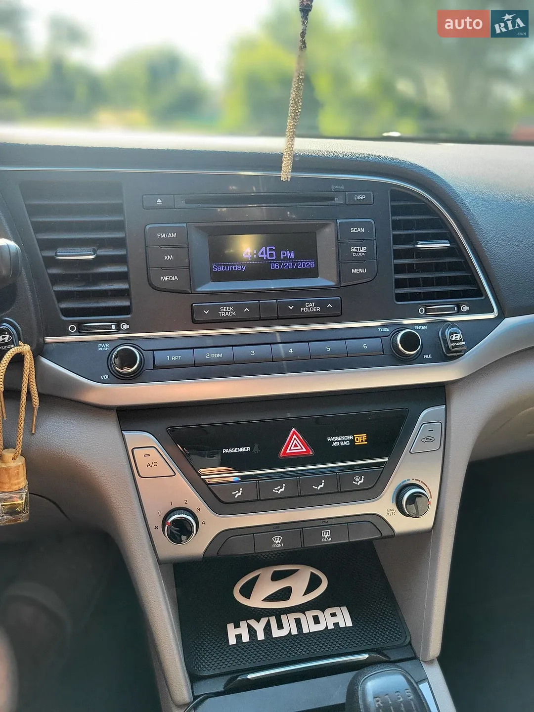 2016 Hyundai Elantra - мініатюра 10