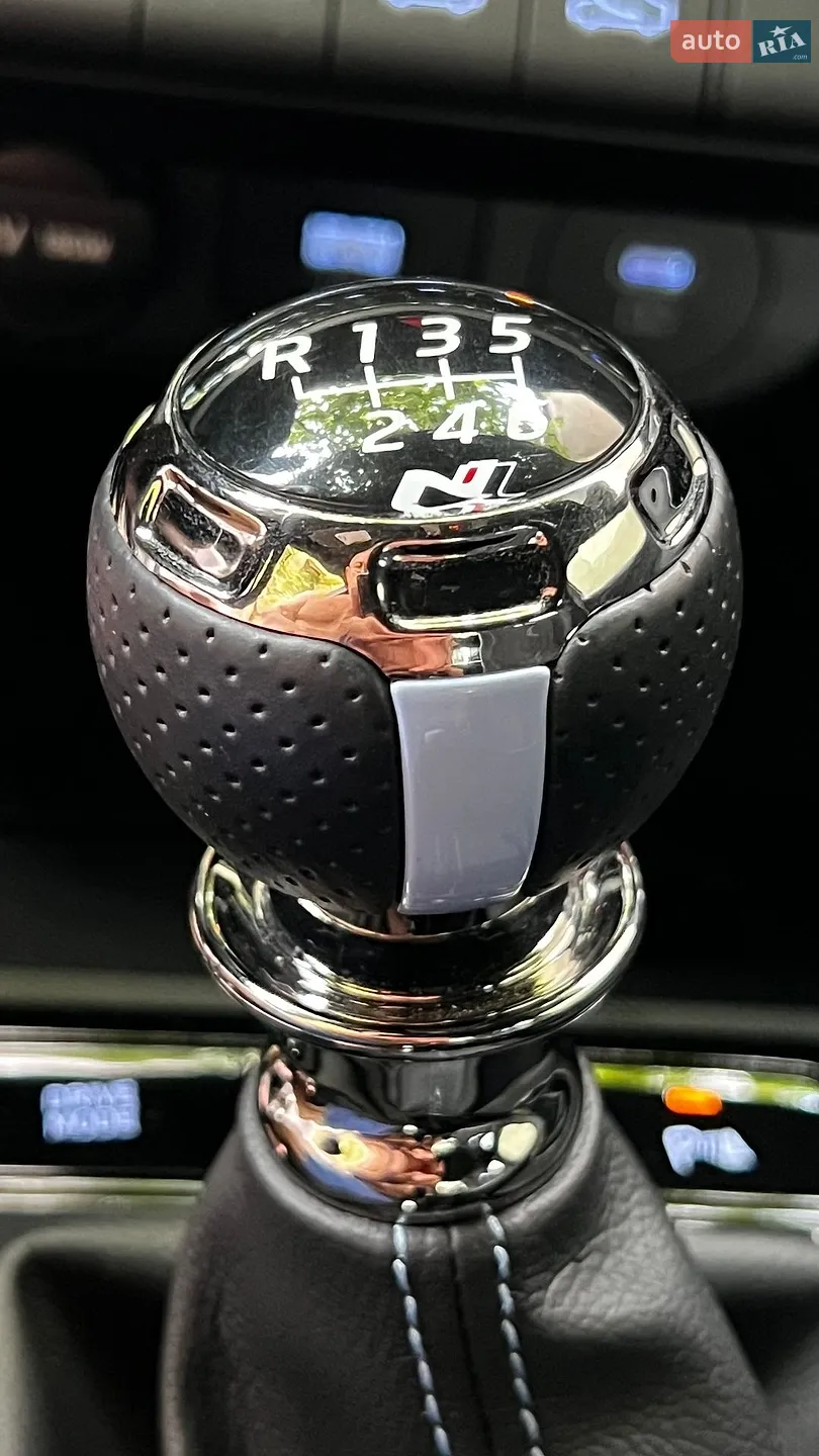2024 Hyundai Elantra - мініатюра 32