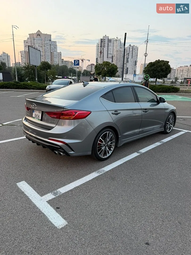 2018 Hyundai Elantra - мініатюра 5