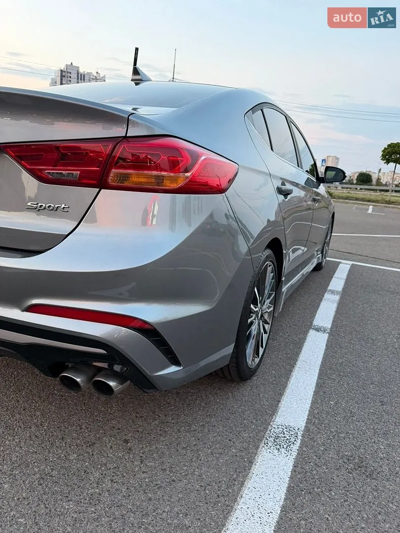 2018 Hyundai Elantra - мініатюра 23