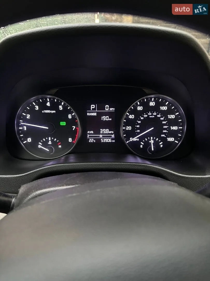 2016 Hyundai Elantra - мініатюра 23