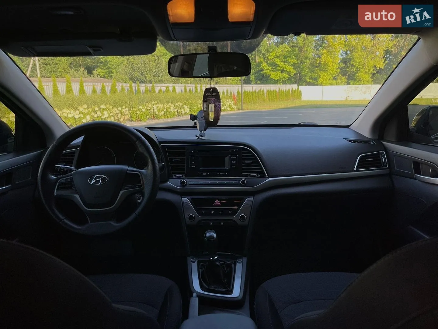 2016 Hyundai Elantra - мініатюра 11