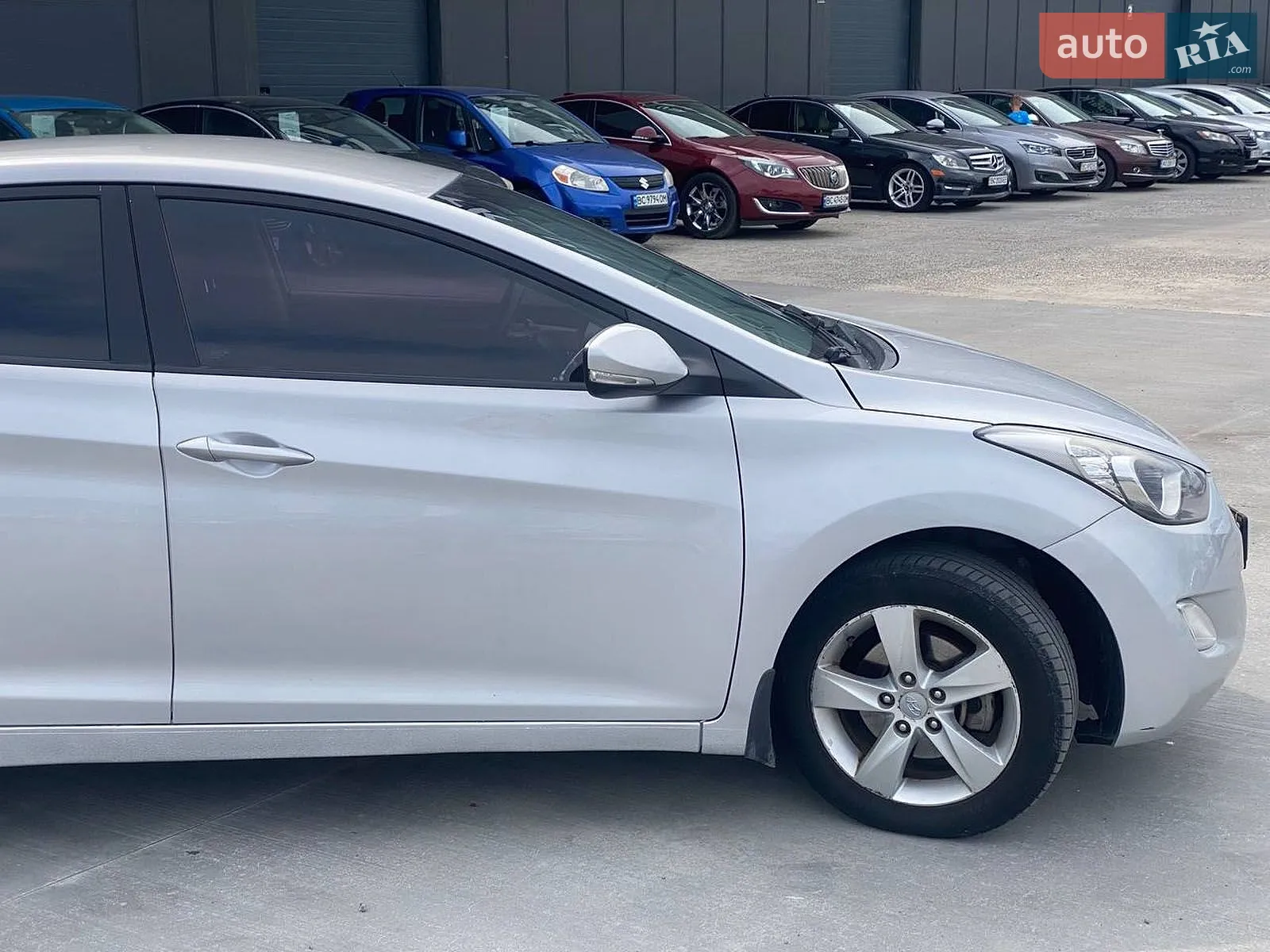2013 Hyundai Elantra - мініатюра 9