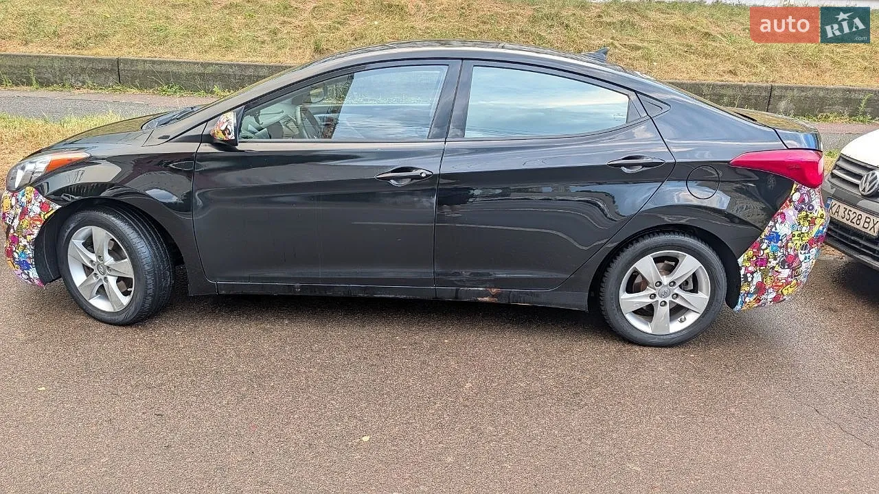 2013 Hyundai Elantra - мініатюра 6