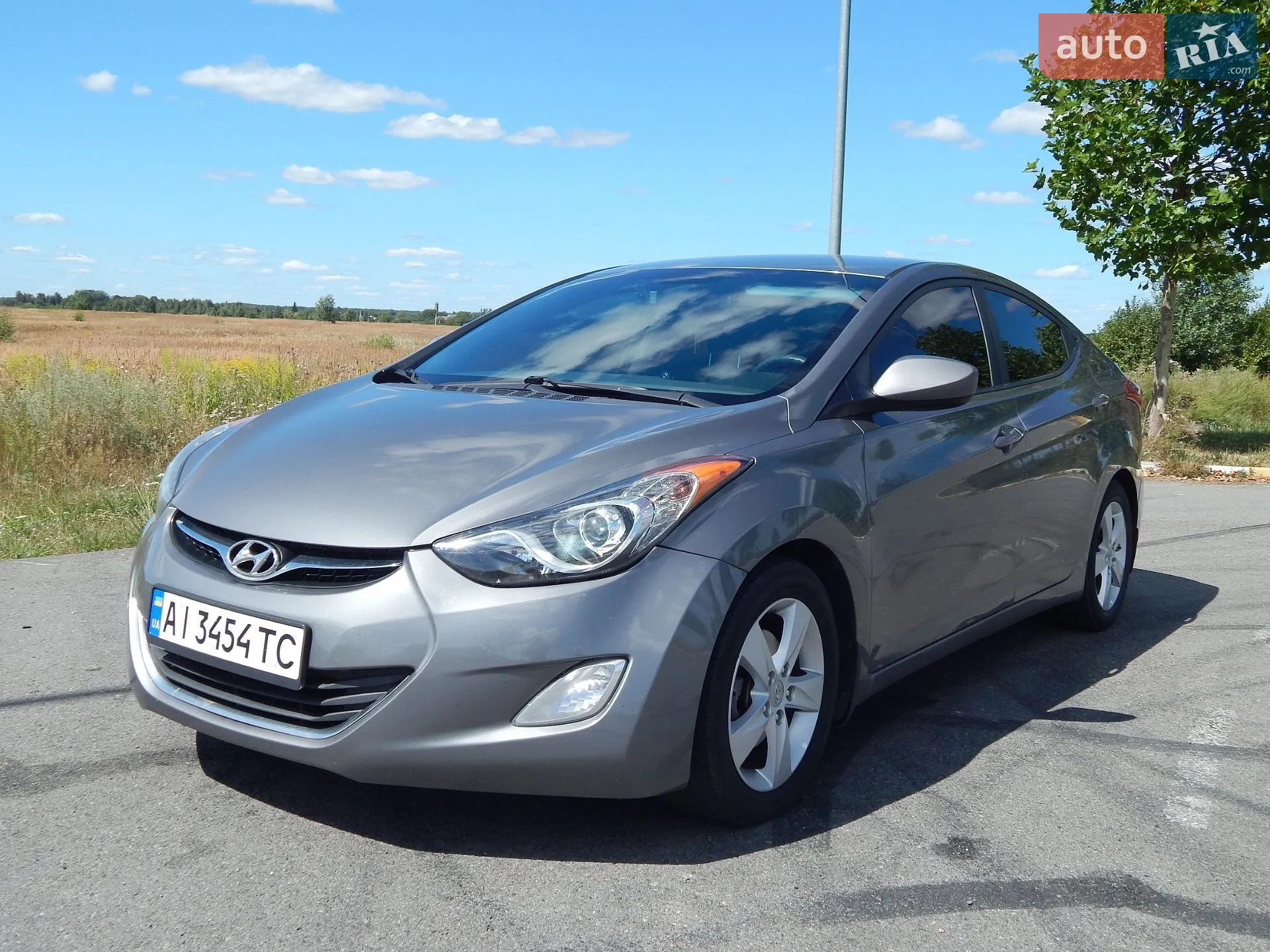 2013 Hyundai Elantra - фото 1