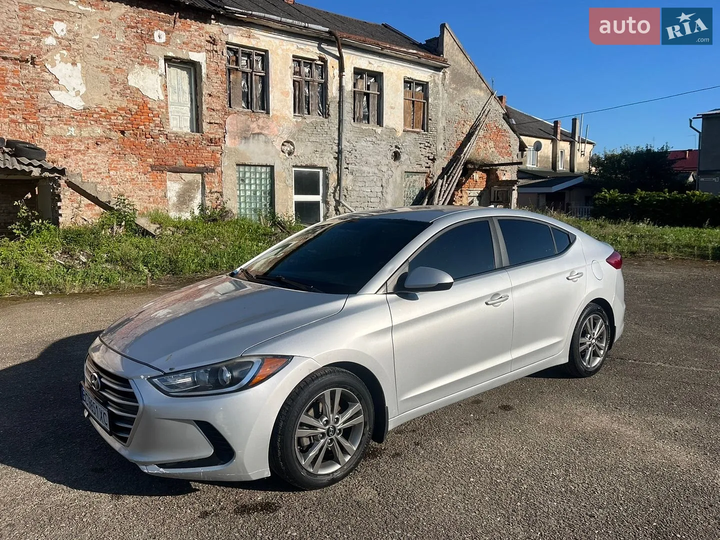 2016 Hyundai Elantra - фото 1