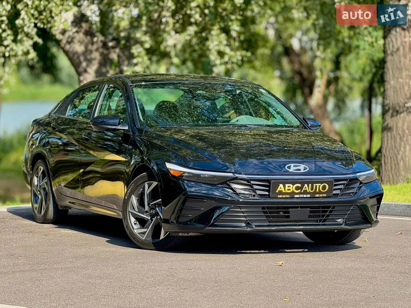2024 Hyundai Elantra - мініатюра 2