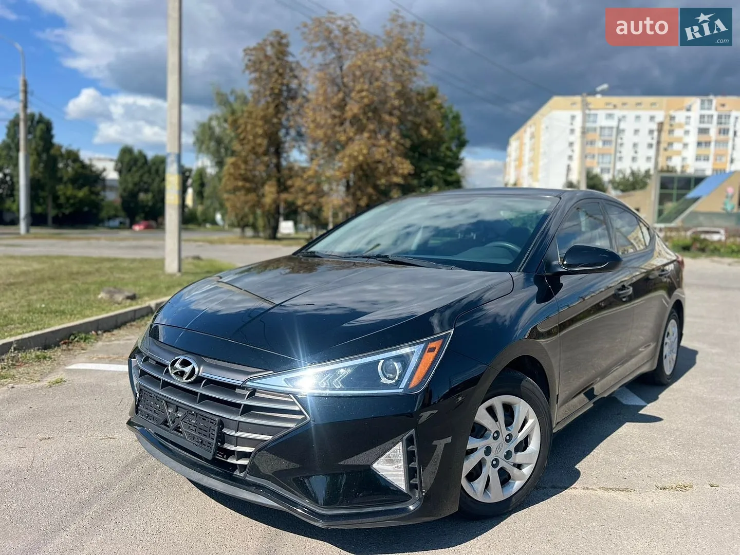 2019 Hyundai Elantra - мініатюра 3