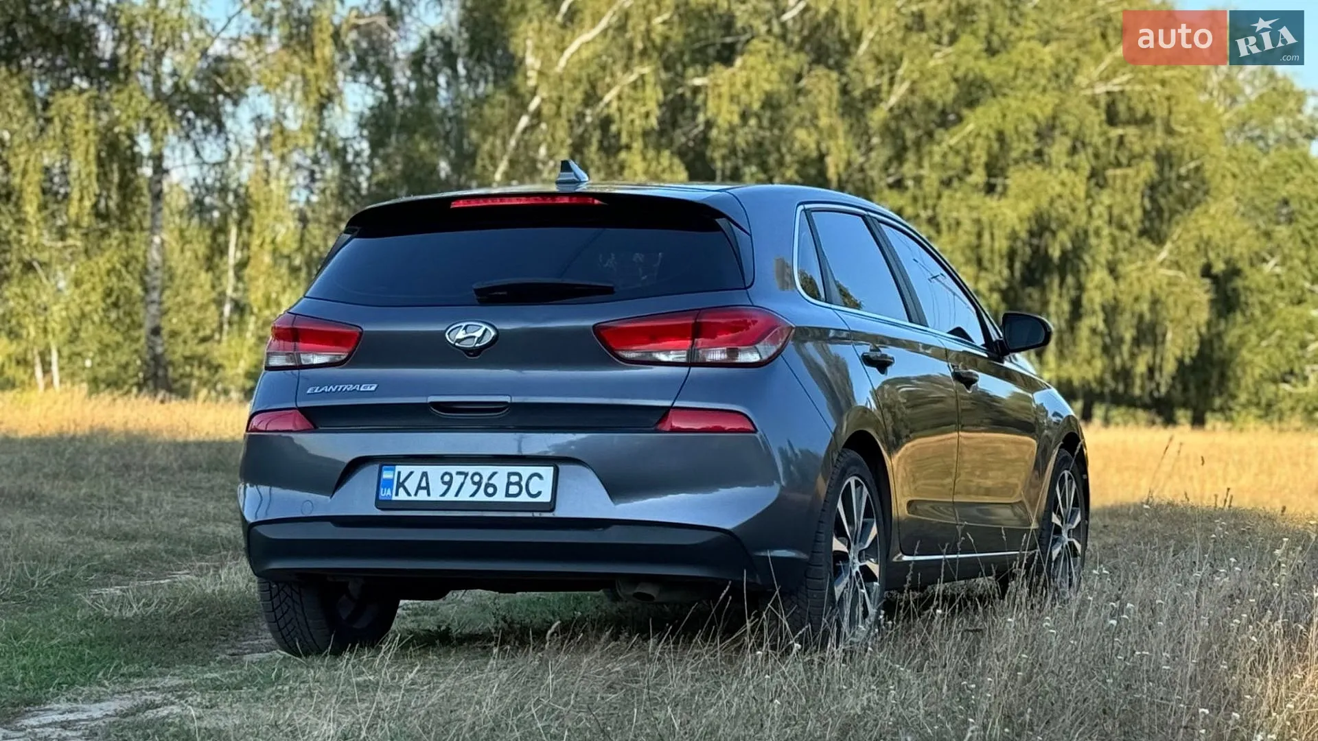 2017 Hyundai Elantra - мініатюра 9