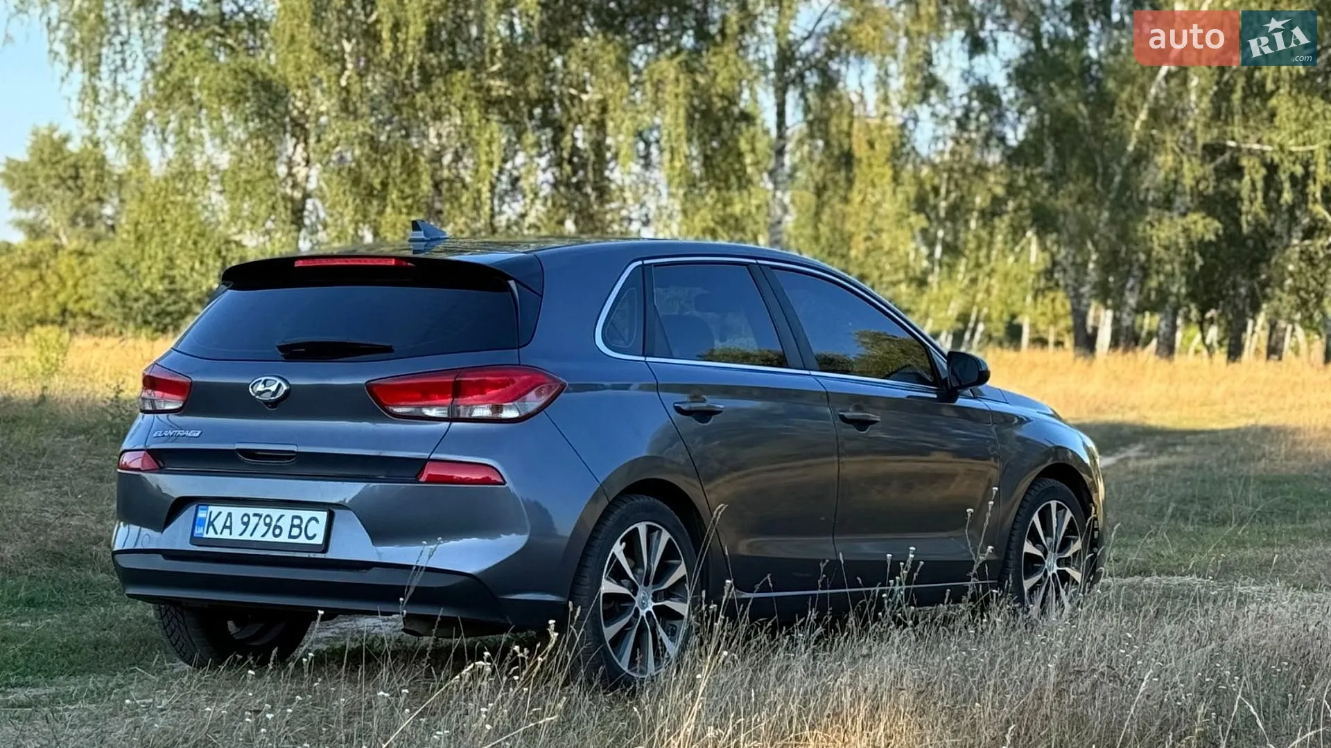 2017 Hyundai Elantra - мініатюра 4
