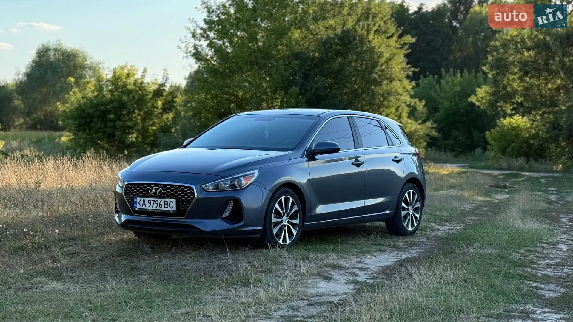 2017 Hyundai Elantra - мініатюра 3