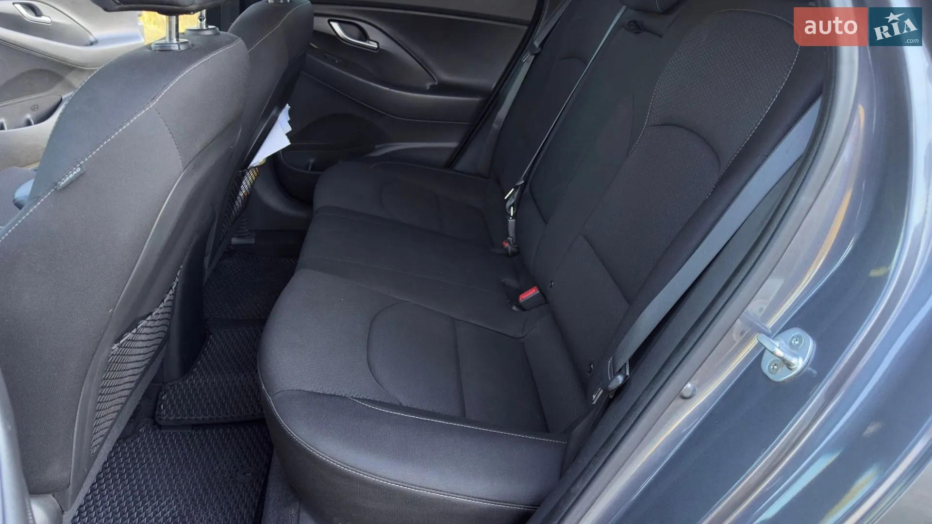 2017 Hyundai Elantra - мініатюра 14