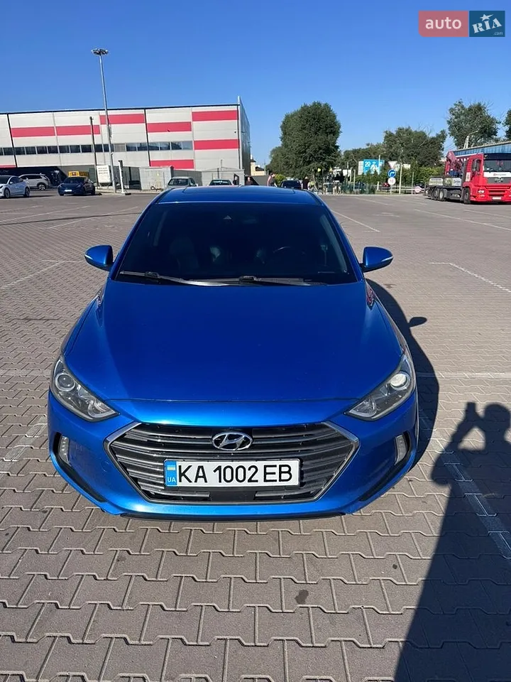 2018 Hyundai Elantra - мініатюра 18