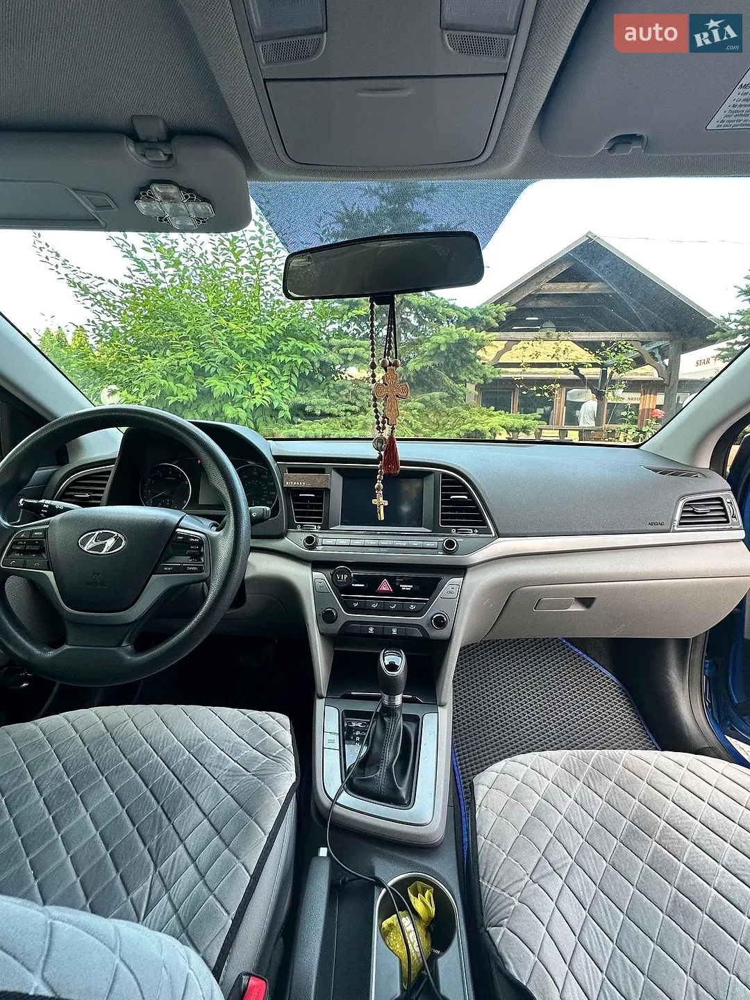 2016 Hyundai Elantra - мініатюра 12