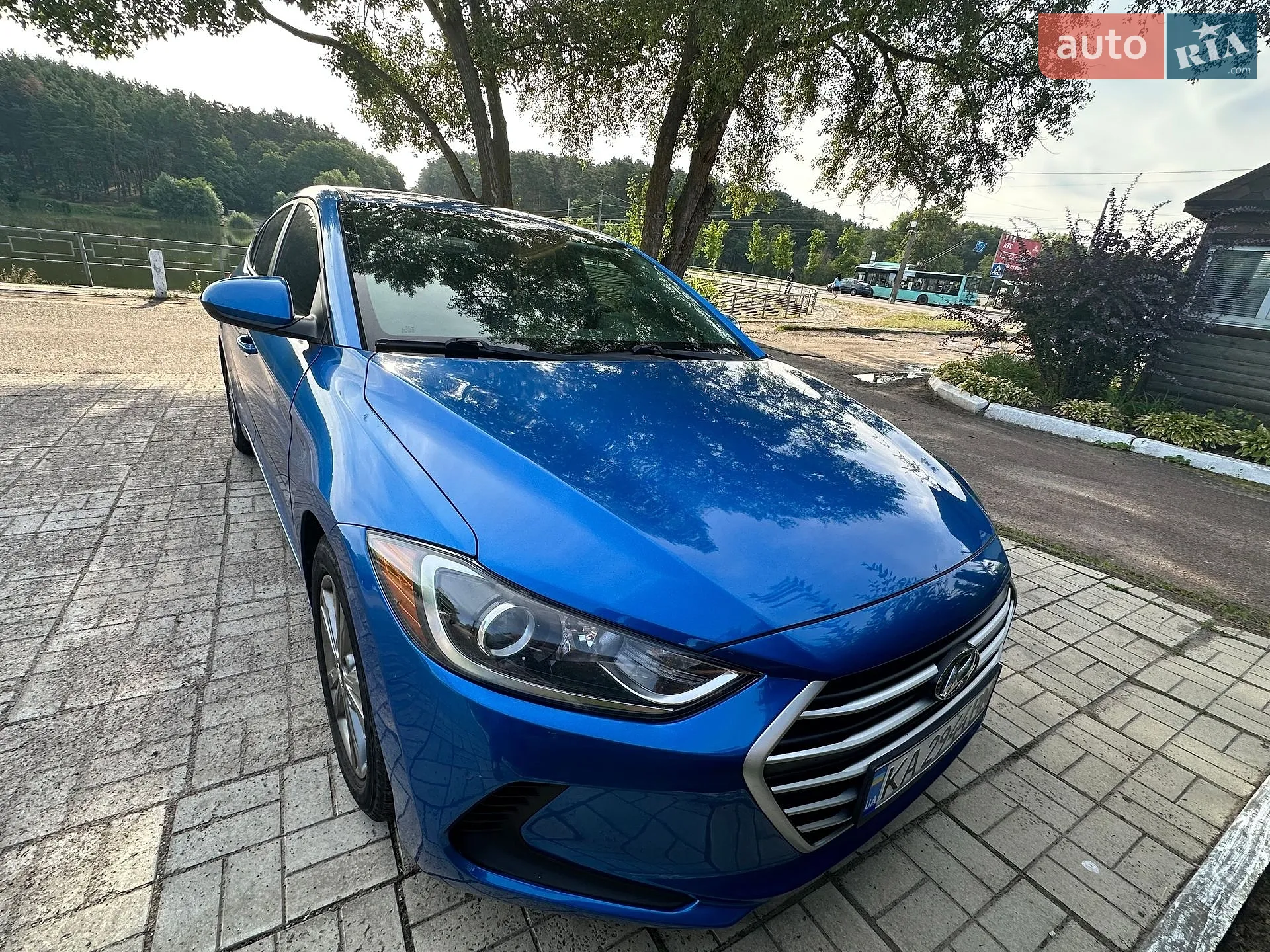 2016 Hyundai Elantra - мініатюра 10