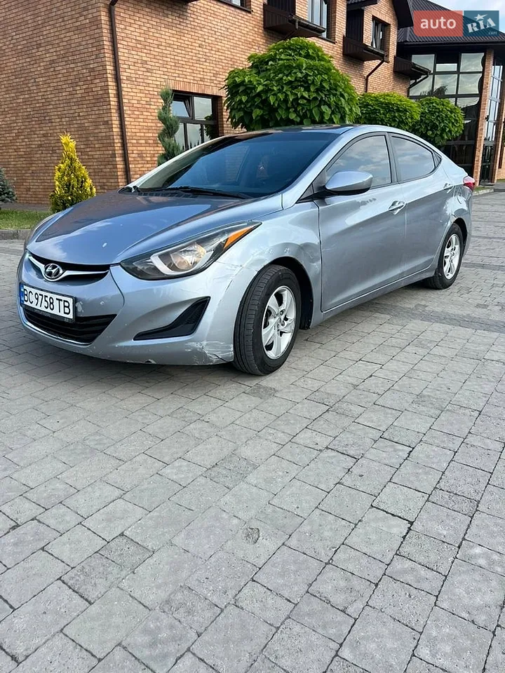 2016 Hyundai Elantra - мініатюра 10