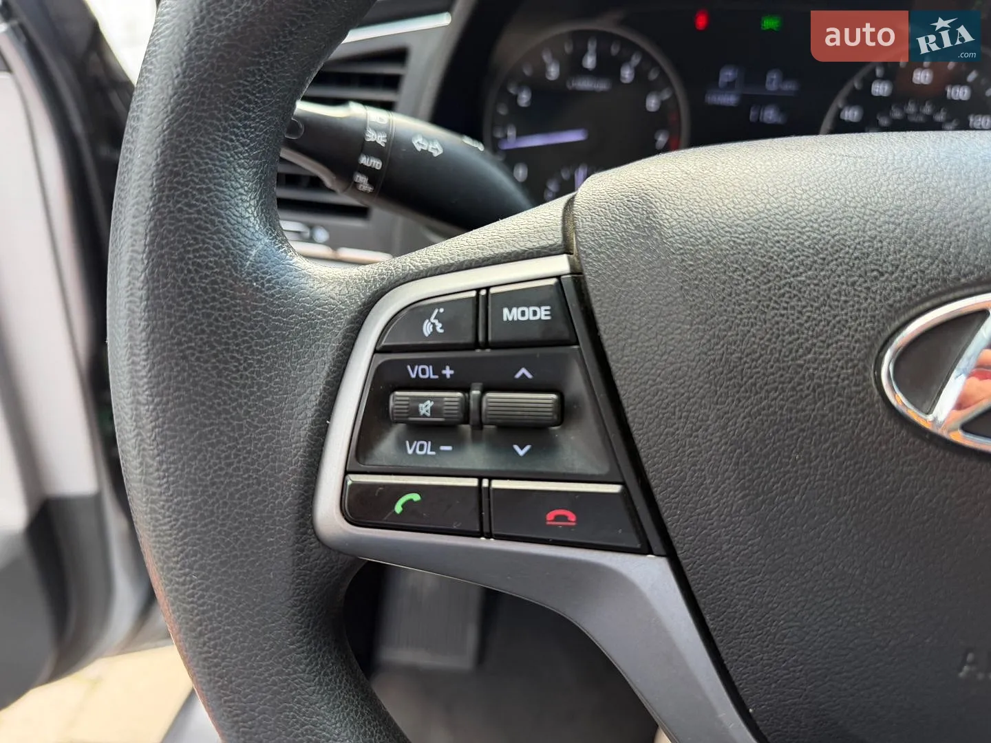 2018 Hyundai Elantra - мініатюра 34