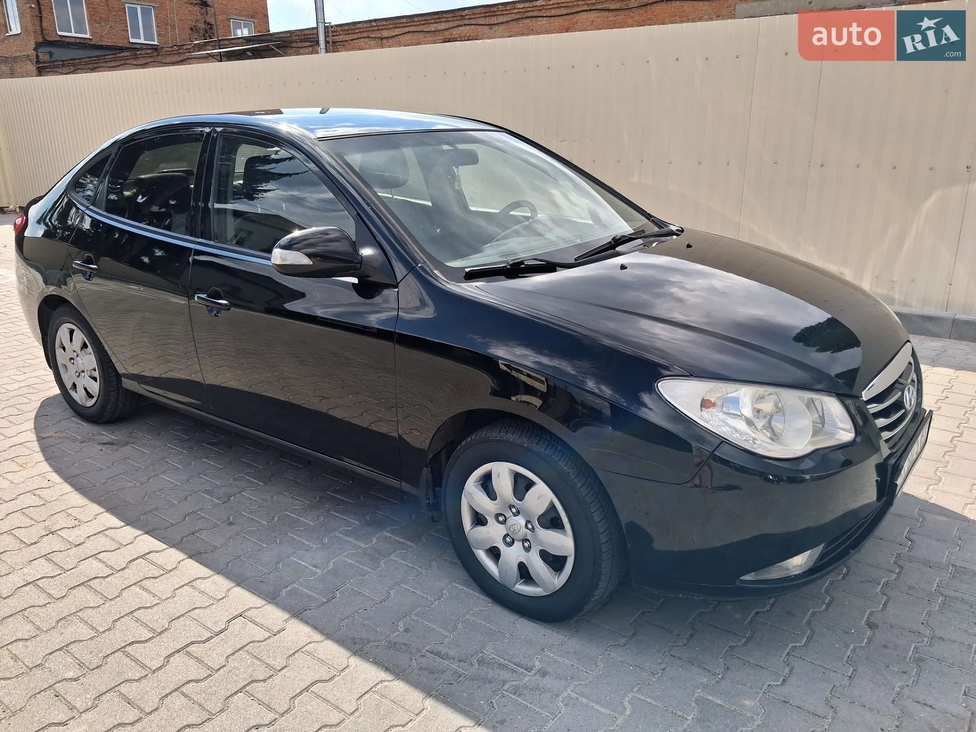 2011 Hyundai Elantra - мініатюра 3
