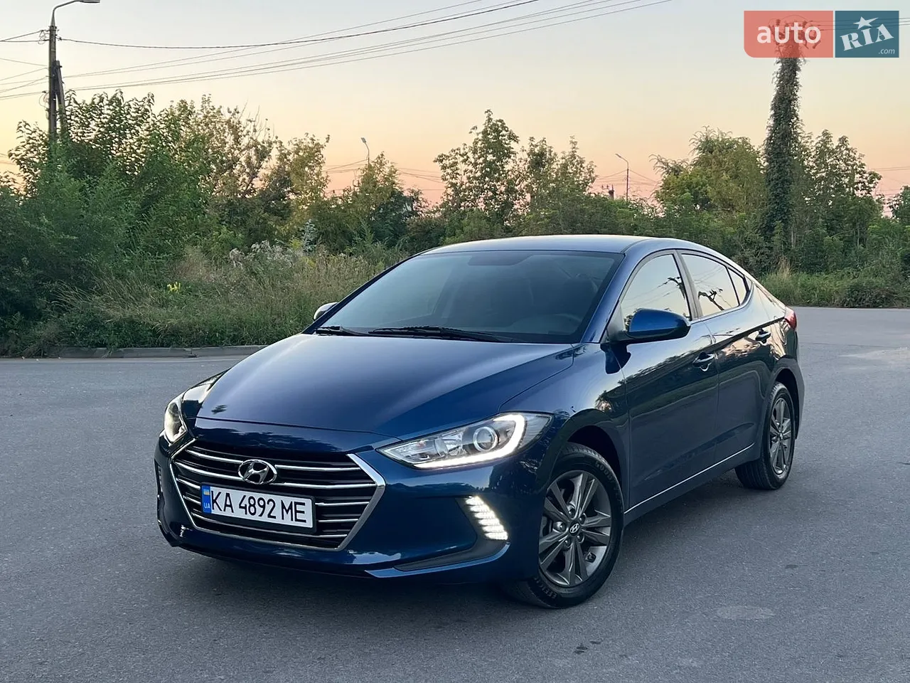 2016 Hyundai Elantra - мініатюра 19