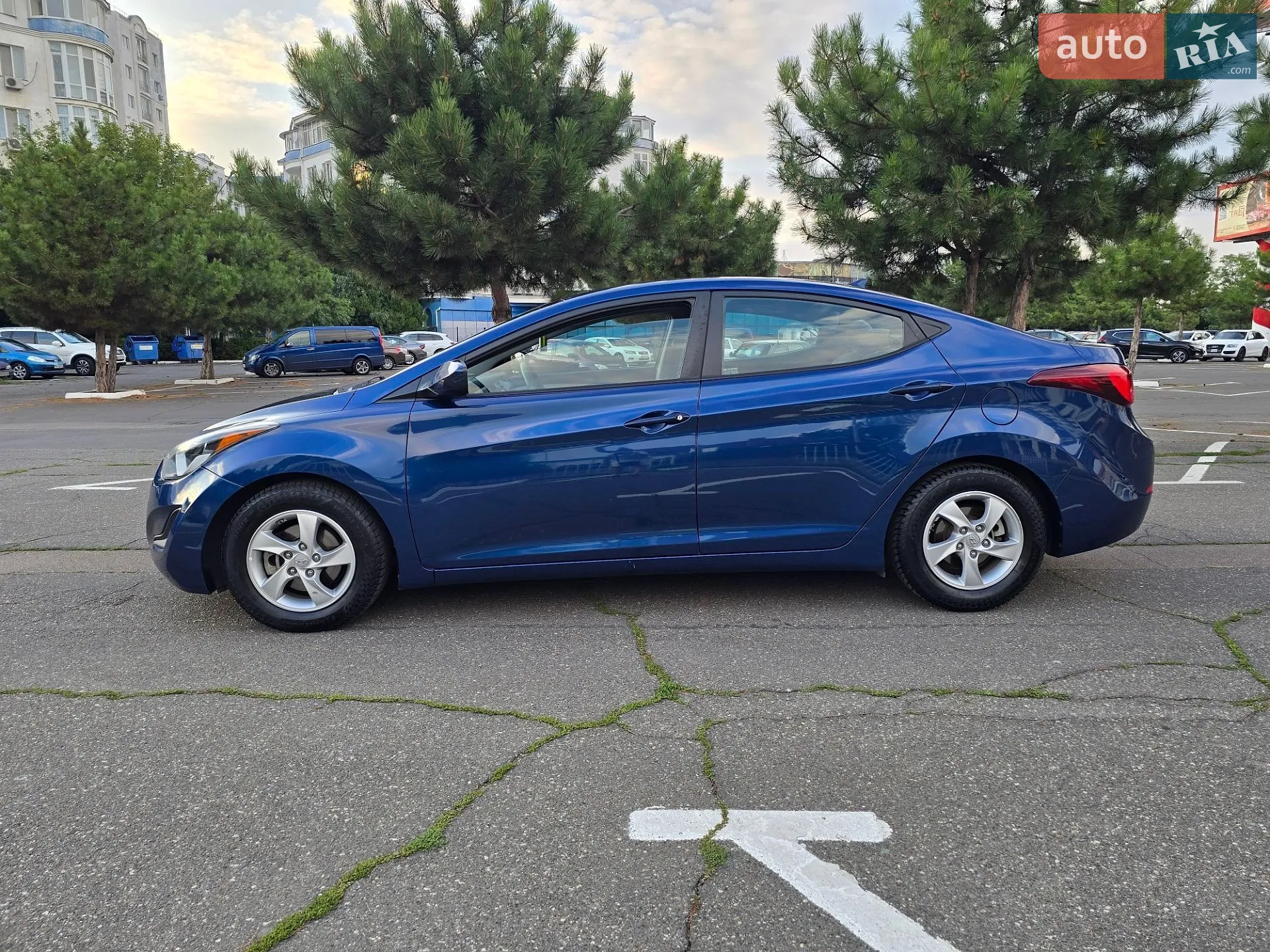 2014 Hyundai Elantra - мініатюра 11