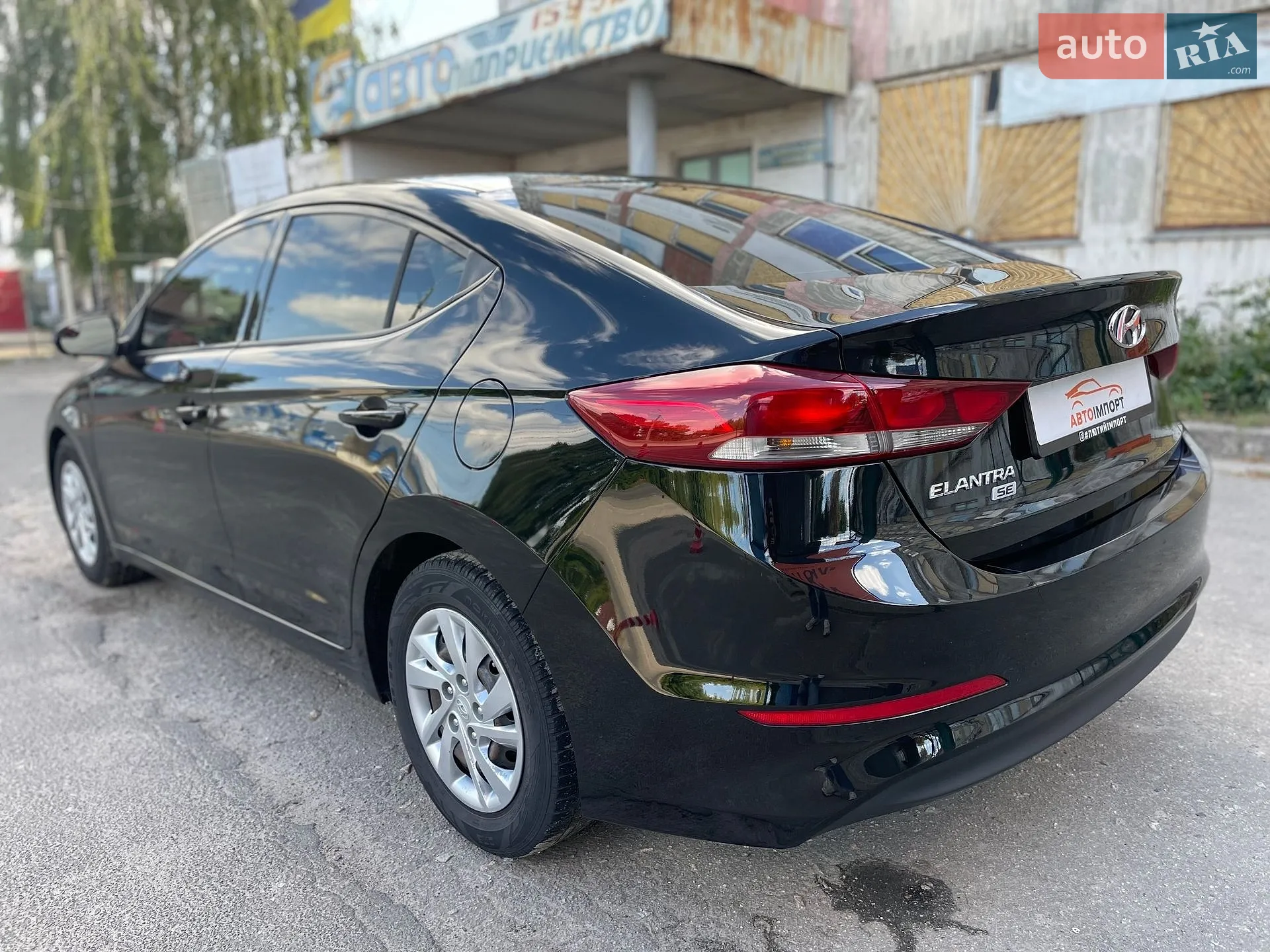 2017 Hyundai Elantra - мініатюра 52
