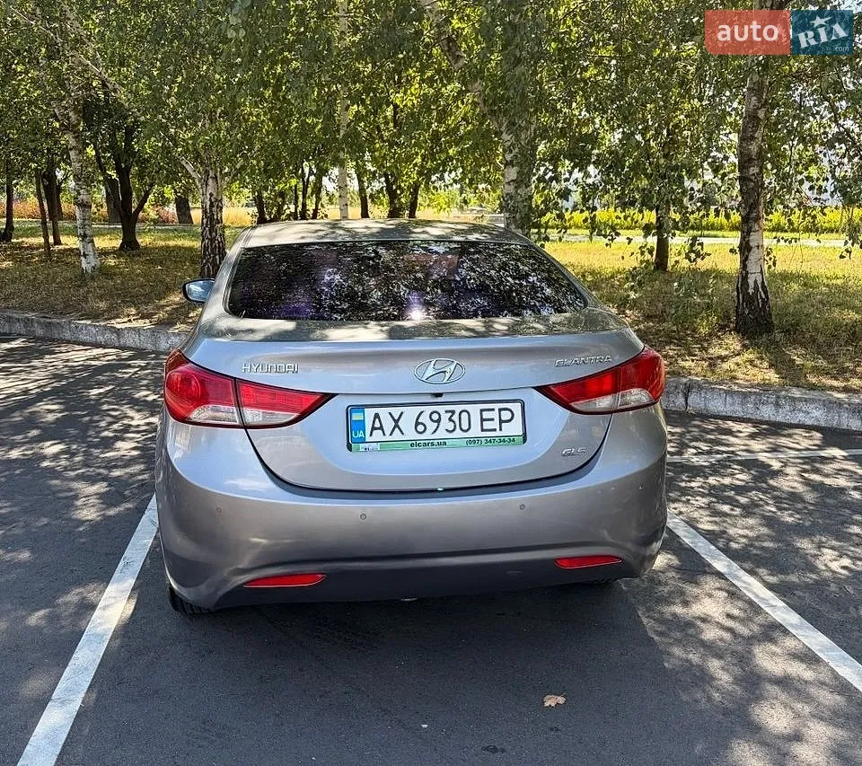 2012 Hyundai Elantra - мініатюра 8