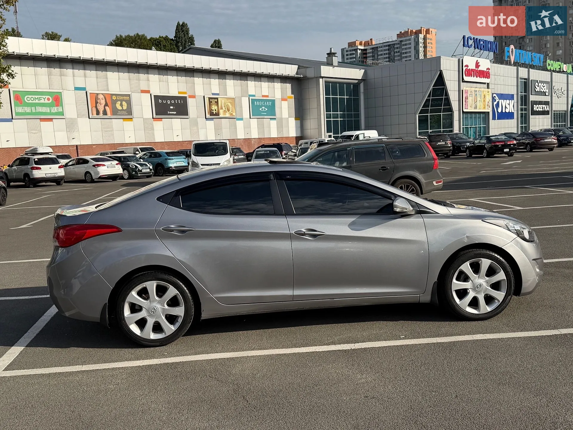 2012 Hyundai Elantra - мініатюра 15