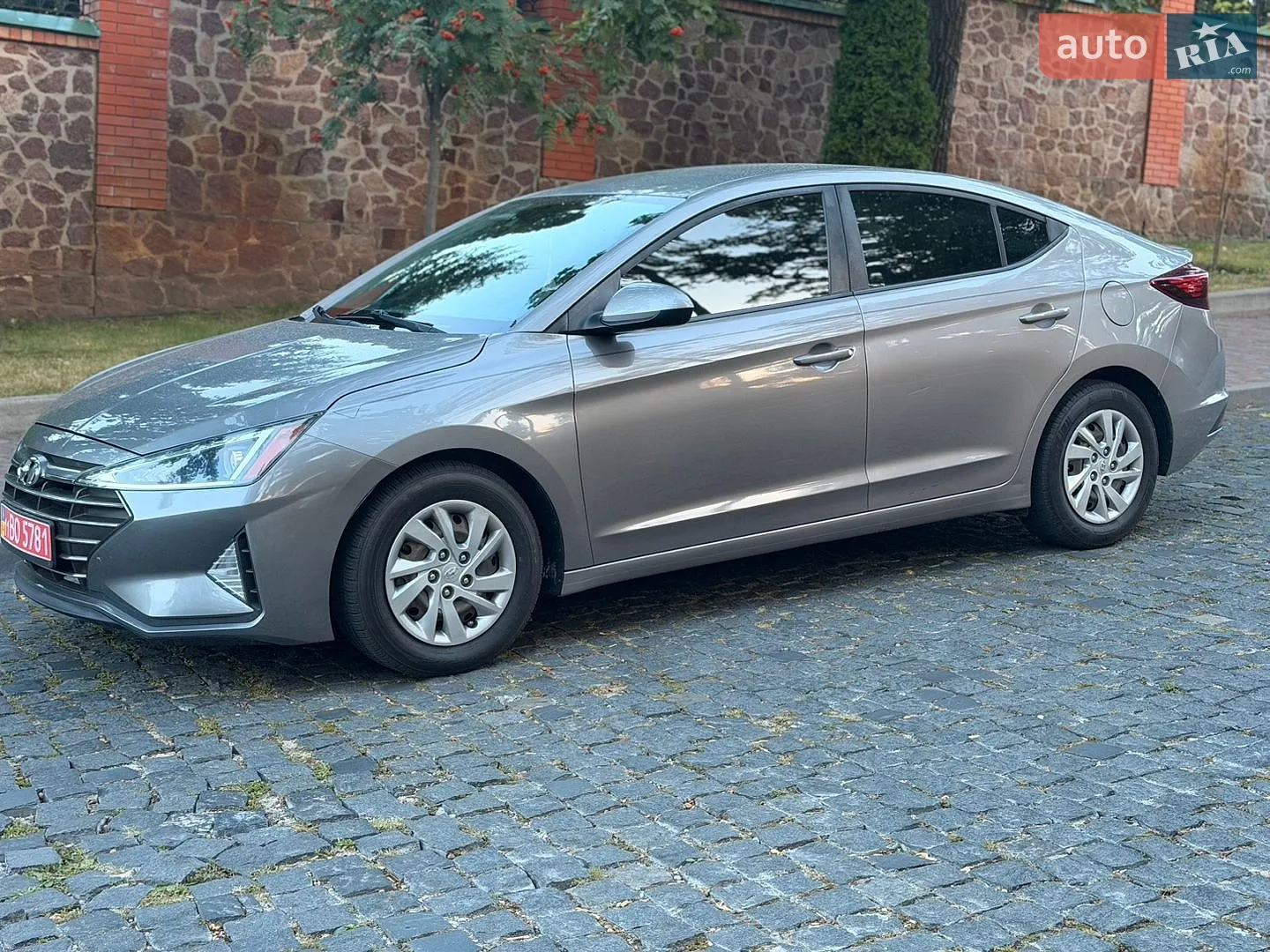 2019 Hyundai Elantra - мініатюра 6
